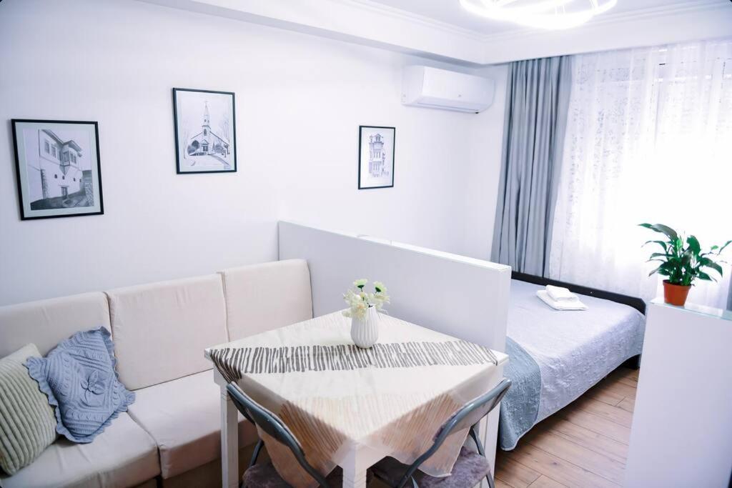 Magda Studio In Berat Center Buitenkant foto