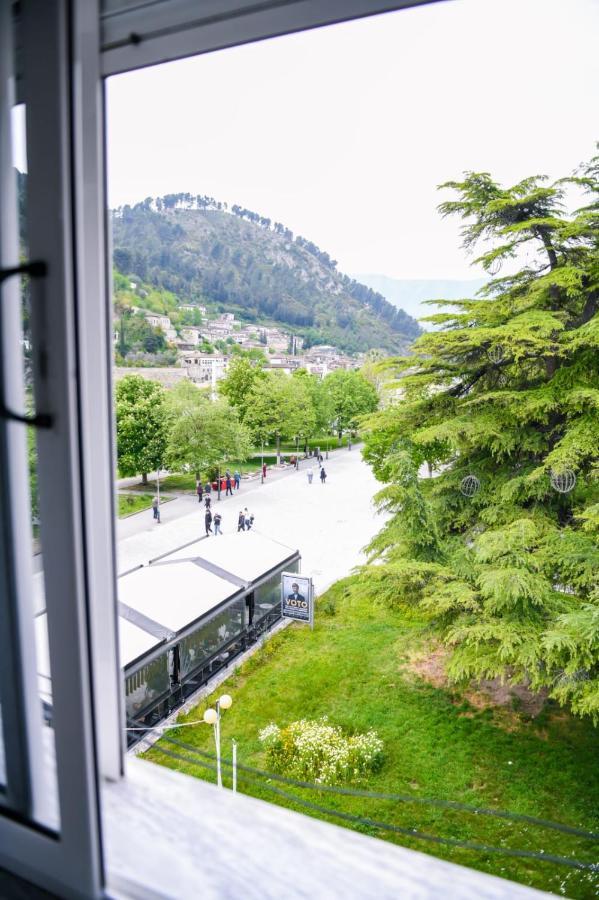 Magda Studio In Berat Center Buitenkant foto